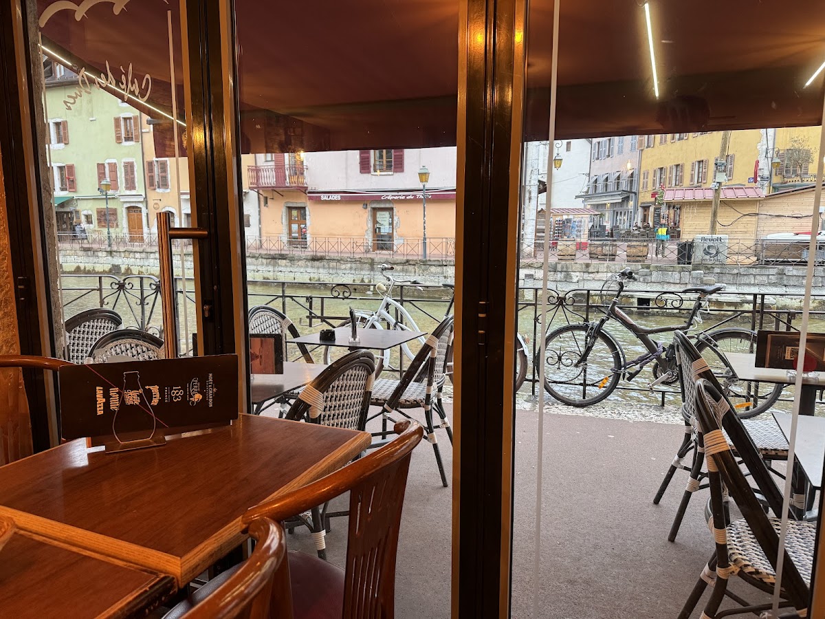 Café des Ducs